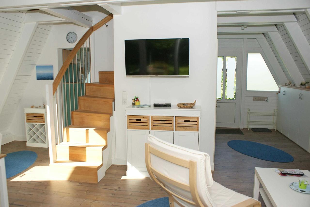 Zeltdachhaus Mit Moderner Ausstattung Villa Damp Exterior foto